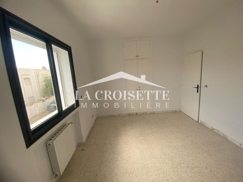 Duplex S+4 avec jardin à La Marsa